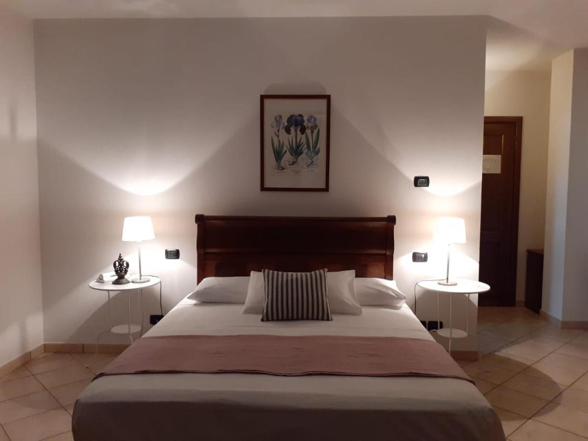 Bed and Breakfast Stella D'Italia Sparone Esterno foto